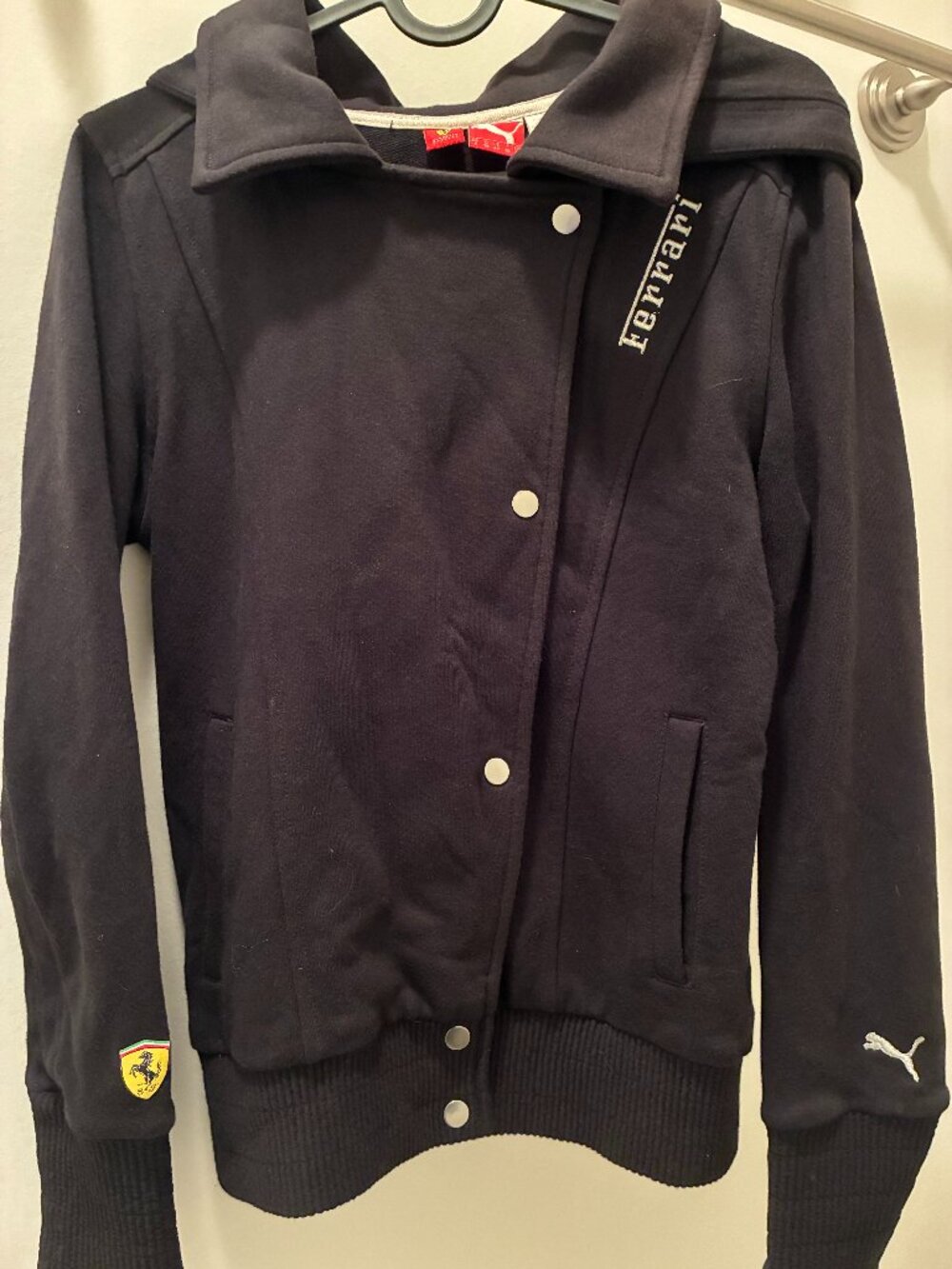 Scuderia Ferrari Jacket Women’s S Black F1 Racing Luxury